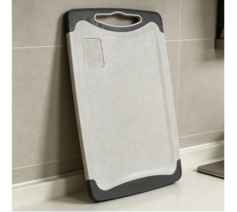 QJ4006 Wheat Straw +TPR Plastic Chopping Board/ Kitchen Cutting Board with Garlic Grinder & Hanging