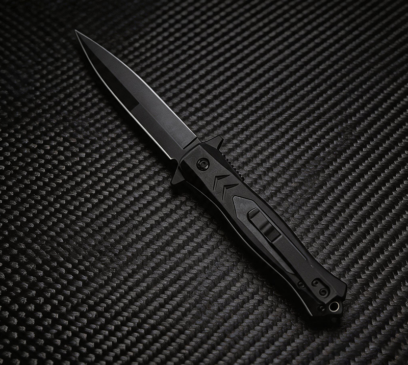 Tactical EDC Pocket Knife - Black Stainless Steel Dagger Blade, Lightweight for Urban & Outdoor Use